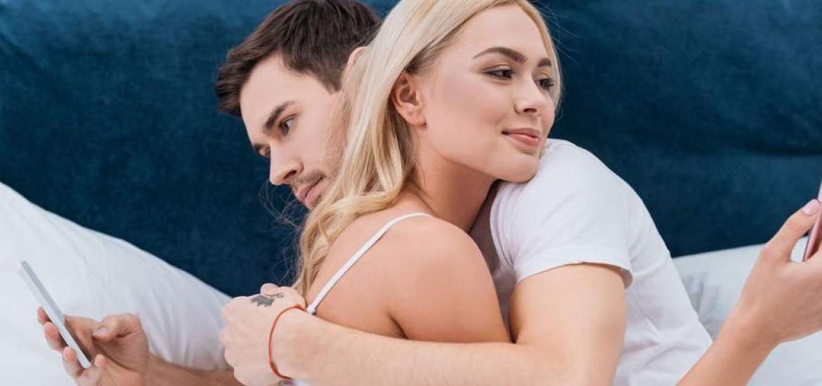 4 ζώδια δεν εκφράζουν συναισθήματα ζήλειας!