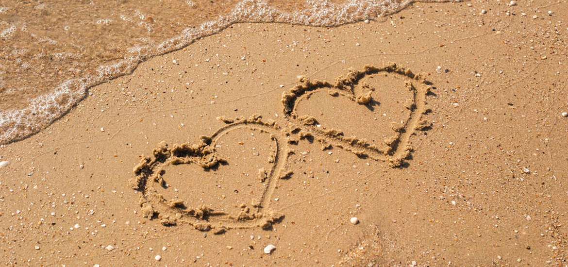 Αφροδίτη εξάγωνο με Ουρανό: Ο Αύγουστος φέρνει πάθος.