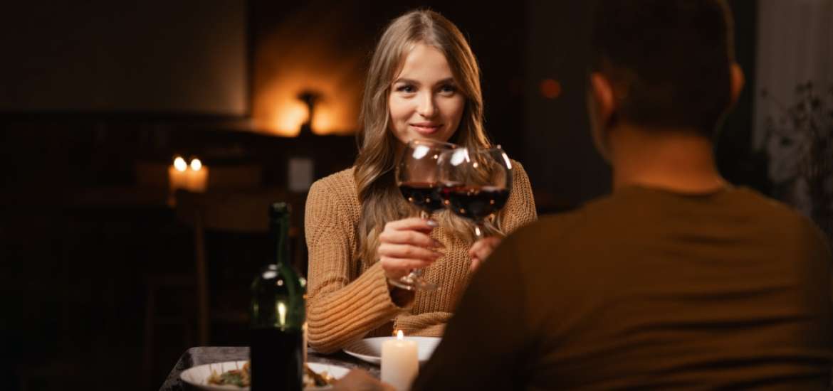 Πώς φλερτάρει κάθε ζώδιο και τι αποκαλύπτει για σένα;