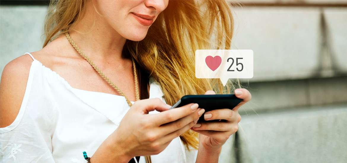 Πόσο καλά πάνε τα 12 ζώδια με το διαδικτυακό φλερτ;