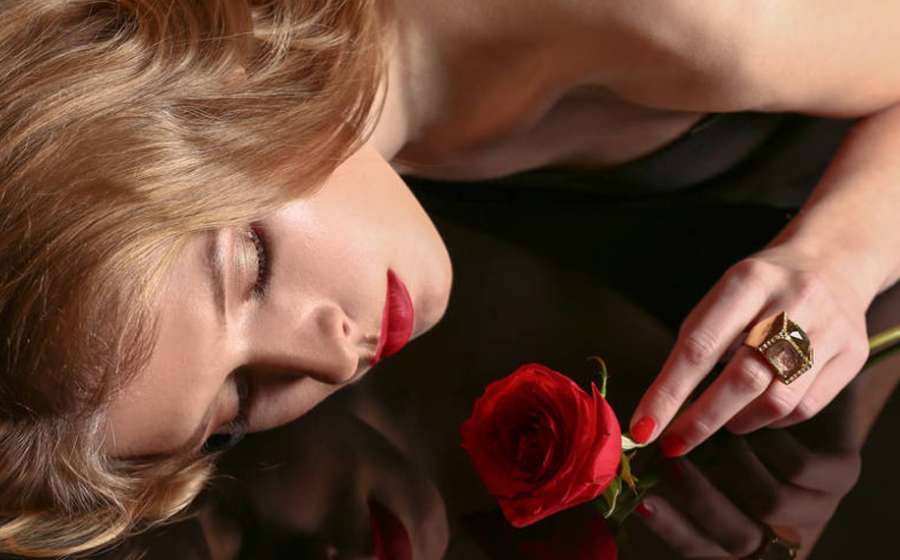 Τα 10 μυστικά για να κρατήσεις μια γυναίκα στη σχέση.