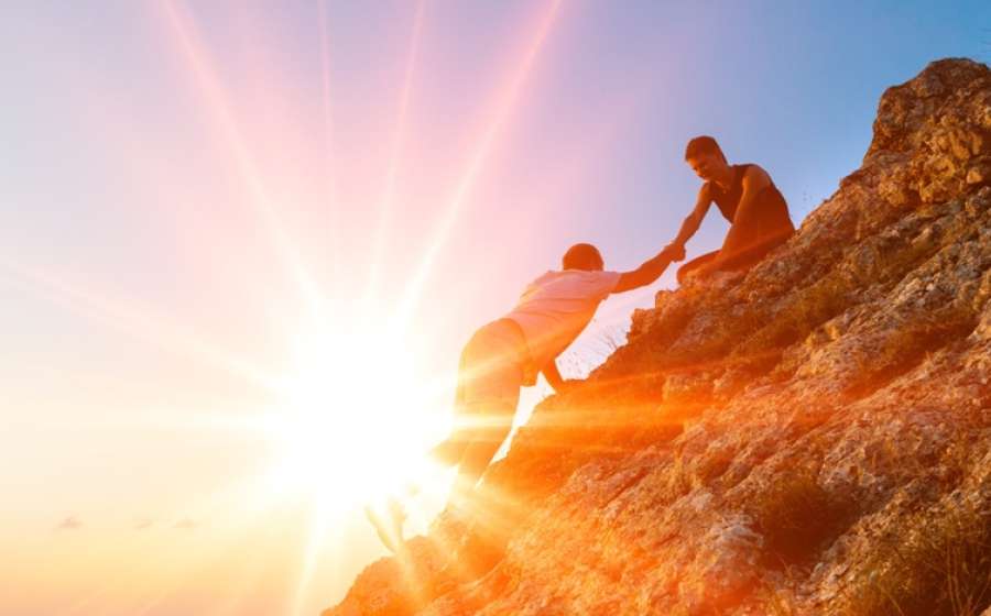 Ο Κρόνος στον Κριό ως τις 13 Απριλίου 2028.