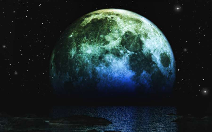 Η Πανσέληνος στον Κριό στις 7 Οκτωβρίου 2025.