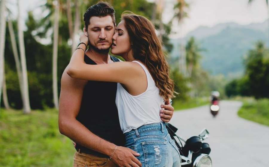 Μάθε πως εκφράζουν τα 12 ζώδια το ερωτικό πάθος.