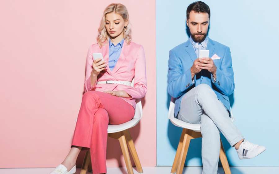 Πως φλερτάρουν τα ζώδια στο διαδίκτυο;