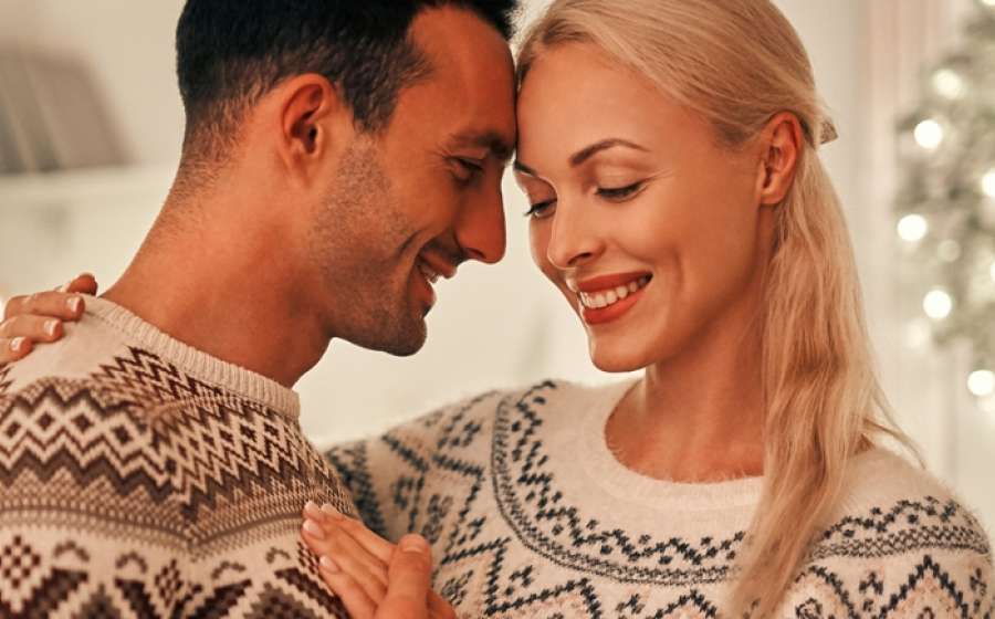 Ζώδια: Πως εκφράζουν την αγάπη τους στις γιορτές;