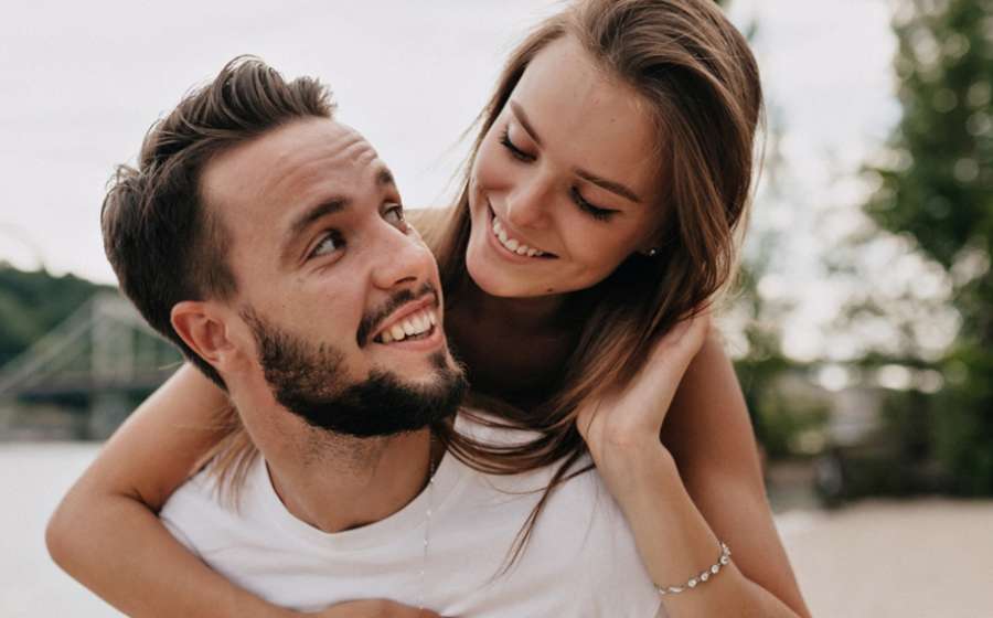 Με ποιο ζώδιο θα έκανες την καλύτερη σχέση της ζωής σου;