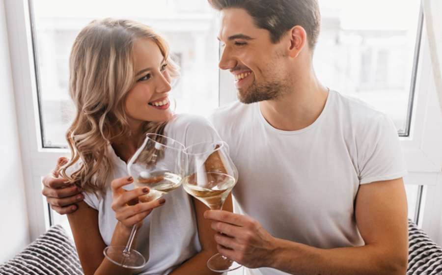 Πως θα καταλάβεις ότι σε έχει ερωτευτεί με βάση το ζώδιο του;