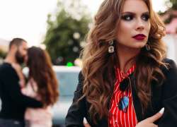 Ζώδια: Θα παρατήσει τη σχέση του ή θα έλθει με εσένα;